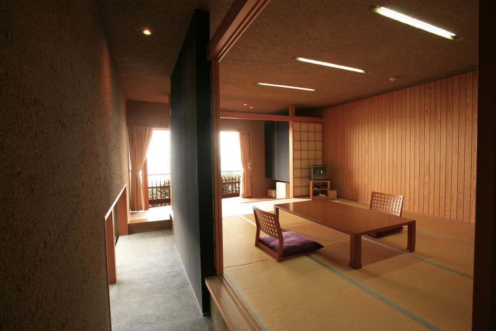 Umitsubaki Hayama Asaragi Exterior foto